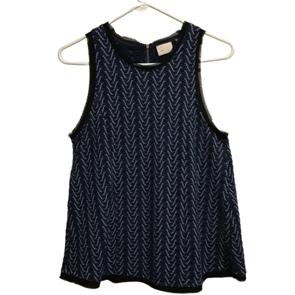Anthropologie Postmark Textured sleeveless Swing Top, Blue.
